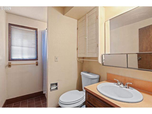 2760 Sw 175TH Ave, Beaverton, OR 97003