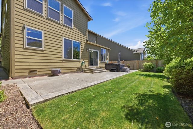 13806 197th Avenue E, Bonney Lake, WA 98391
