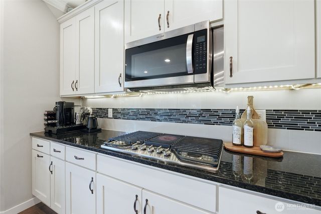 13806 197th Avenue E, Bonney Lake, WA 98391