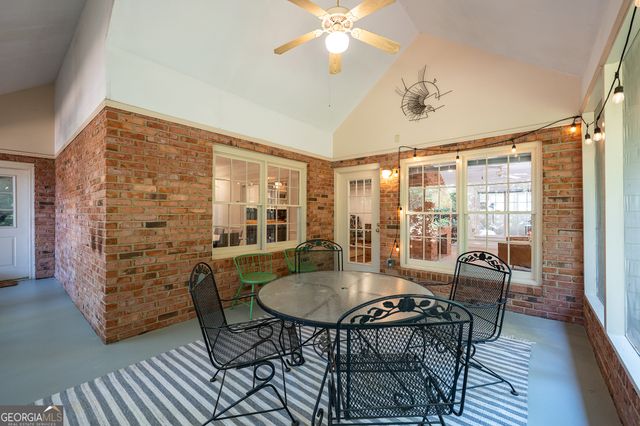 147 Woodhaven Circle, Athens, GA 30606