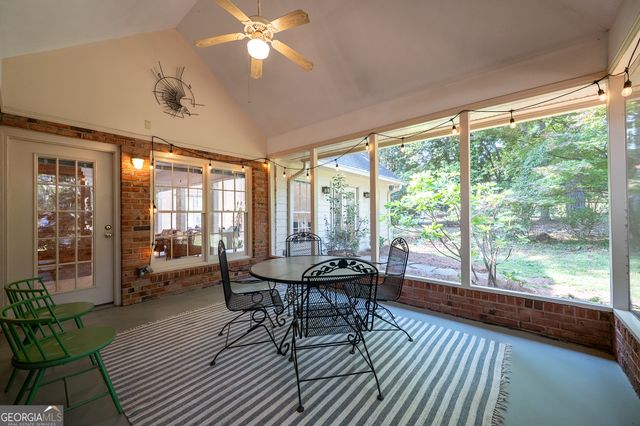 147 Woodhaven Circle, Athens, GA 30606