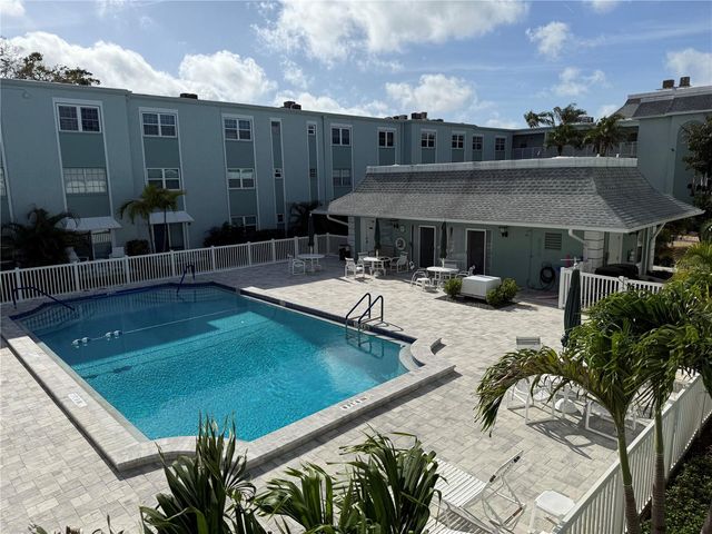 1706 BELLEAIR FOREST DRIVE 226, Belleair, FL 33756