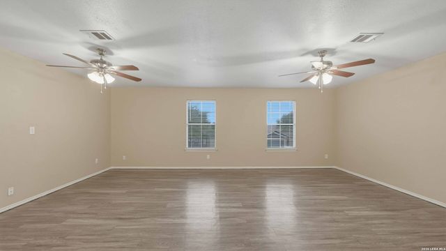 302 starling, New Braunfels, TX 78130