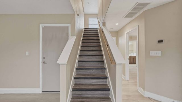 302 starling, New Braunfels, TX 78130