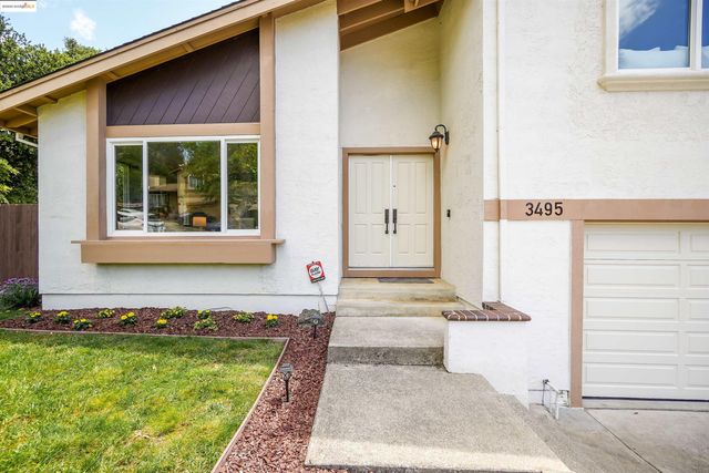 3495 Skyline Dr, Hayward, CA 94542