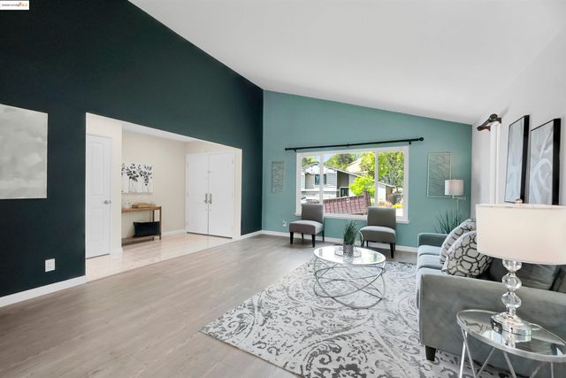 3495 Skyline Dr, Hayward, CA 94542