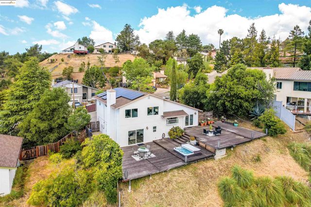 3495 Skyline Dr, Hayward, CA 94542