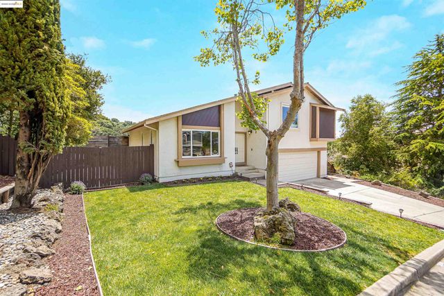 3495 Skyline Dr, Hayward, CA 94542