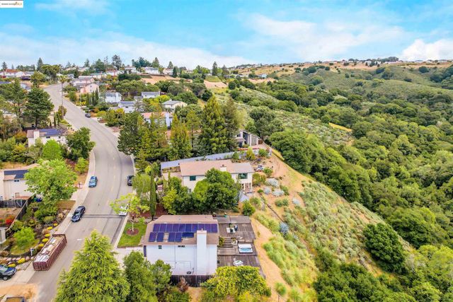 3495 Skyline Dr, Hayward, CA 94542