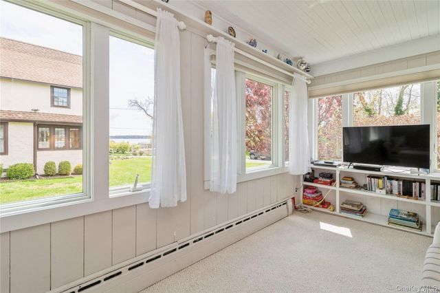 695 Rogers Road, Southold, NY 11971