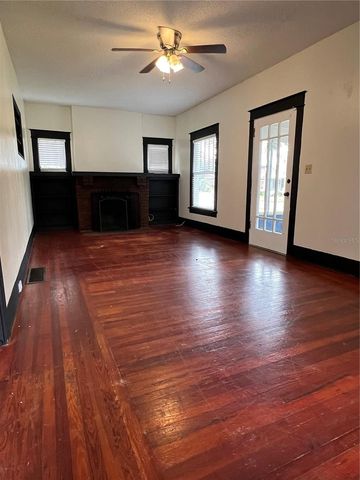 505 WASHINGTON AVENUE, Eustis, FL 32726