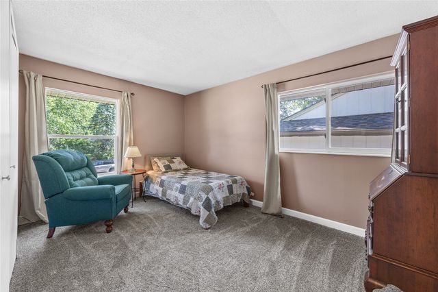 3365 Tulane Ave, Iowa City, IA 52245
