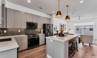 1208 N Academy Avenue 3205, New Braunfels, TX 78130
