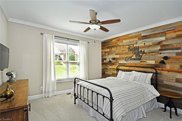 6844 Orchard Path Drive, Clemmons, NC 27012