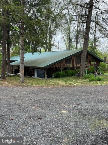 2536 BRIGADOON LN, Sumneytown, PA 18084
