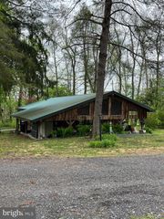 2536 BRIGADOON LN, Sumneytown, PA 18084