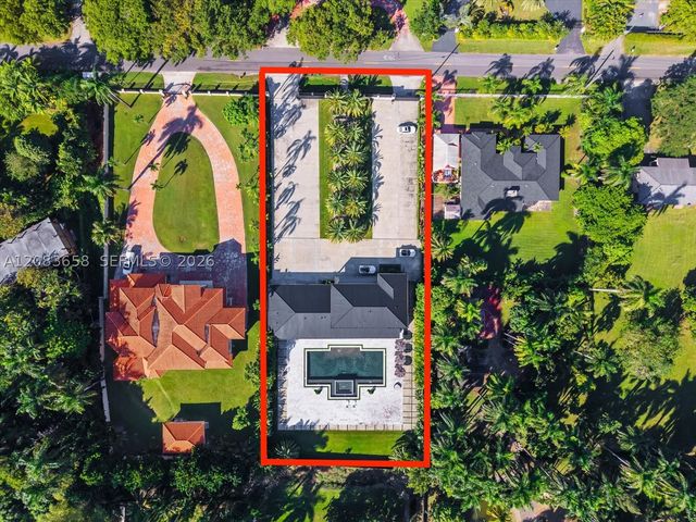 280 NE 156th St, Miami, FL 33162