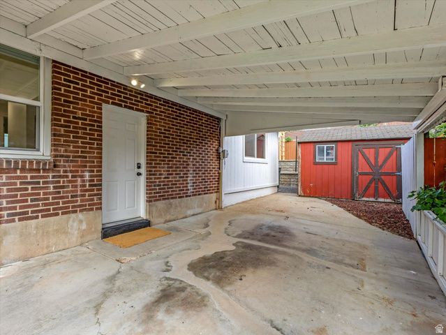 2504 E WILMINGTON AVE, Salt Lake City, UT 84109