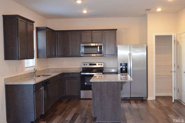 3537 Pinnacle Peak Drive, Raleigh, NC 27604