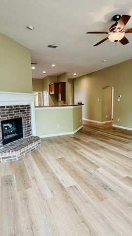 6517 Briar Lake Trail, Sachse, TX 75048