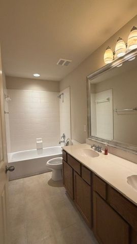 6517 Briar Lake Trail, Sachse, TX 75048