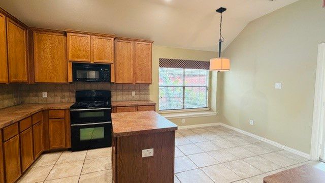 6517 Briar Lake Trail, Sachse, TX 75048
