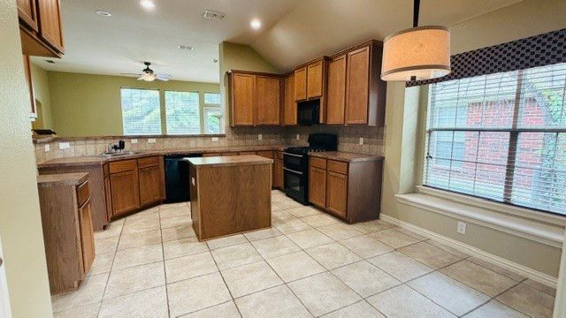 6517 Briar Lake Trail, Sachse, TX 75048