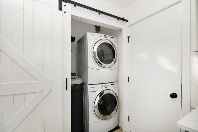 7648 Wedgewood Court N, Maple Grove, MN 55311