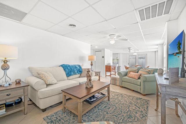 482 Meadowlark Dr., Surfside Beach, SC 29575