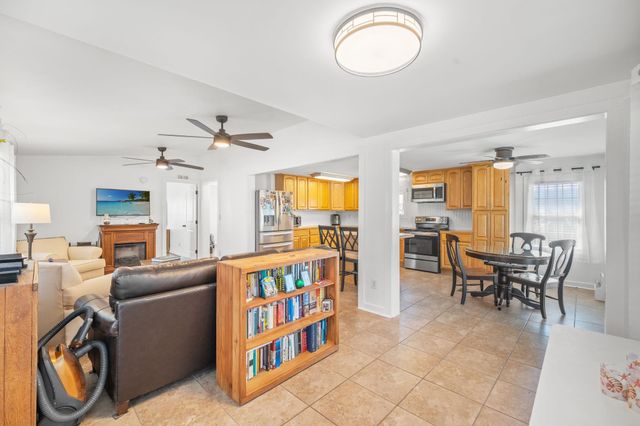 482 Meadowlark Dr., Surfside Beach, SC 29575