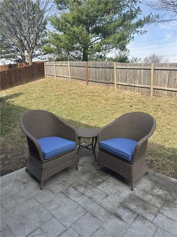 18160 W 159th Terrace, Olathe, KS 66062