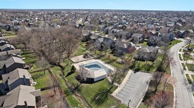 18160 W 159th Terrace, Olathe, KS 66062