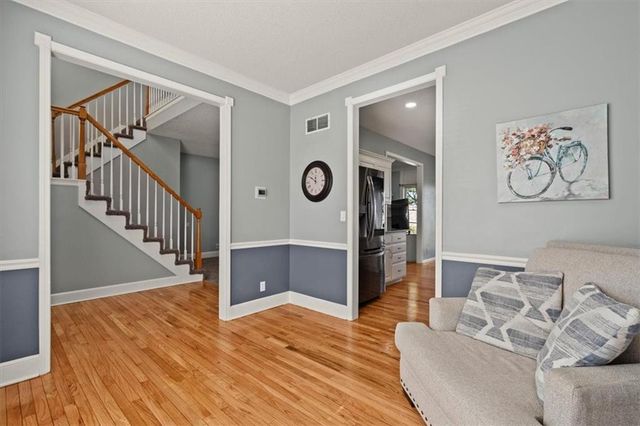 18160 W 159th Terrace, Olathe, KS 66062