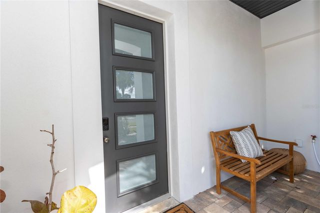 430 PALM ISLAND SE, Clearwater Beach, FL 33767