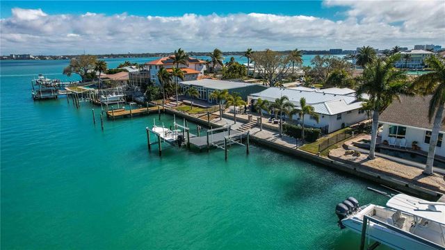 430 PALM ISLAND SE, Clearwater Beach, FL 33767