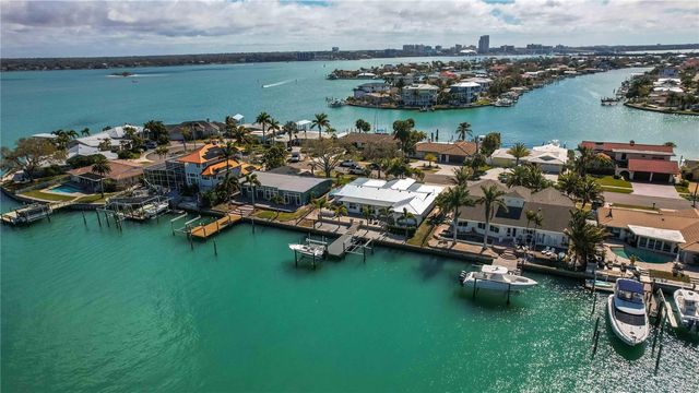 430 PALM ISLAND SE, Clearwater Beach, FL 33767