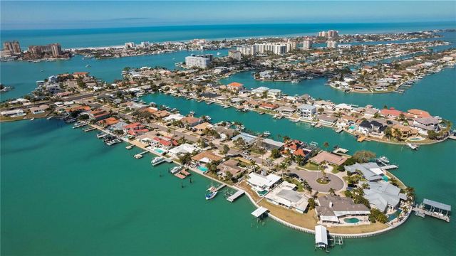 430 PALM ISLAND SE, Clearwater Beach, FL 33767