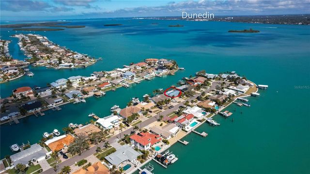 430 PALM ISLAND SE, Clearwater Beach, FL 33767