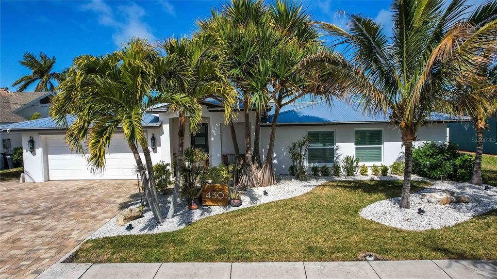 430 PALM ISLAND SE, Clearwater Beach, FL 33767