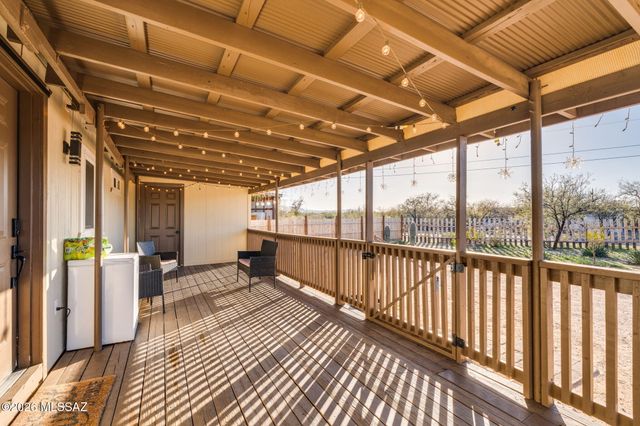 6737 S Fallon Place, Tucson, AZ 85757