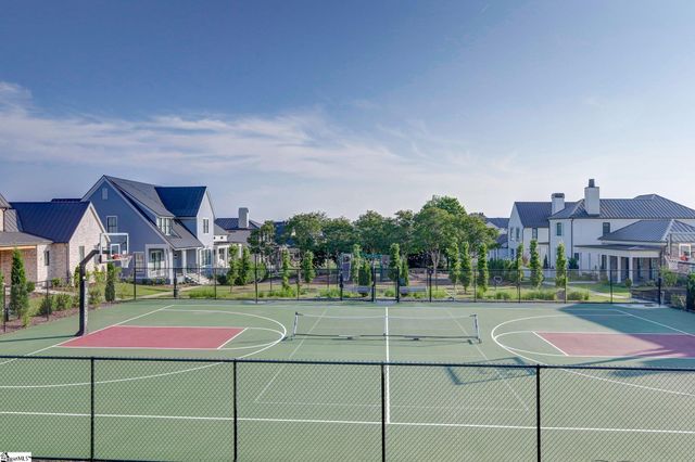 22 Bowman Road, Greenville, SC 29615