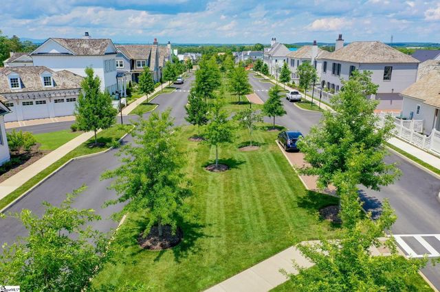 22 Bowman Road, Greenville, SC 29615