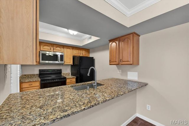 522 Nirk Avenue I, Kirkwood, MO 63122