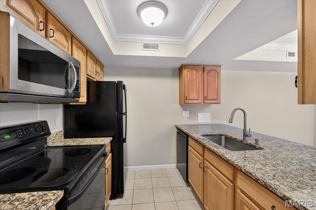 522 Nirk Avenue I, Kirkwood, MO 63122