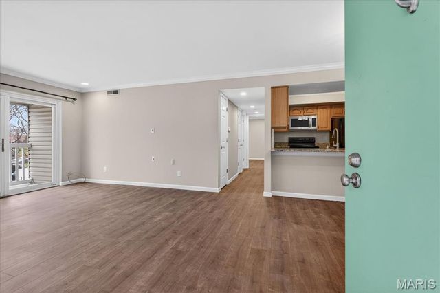 522 Nirk Avenue I, Kirkwood, MO 63122