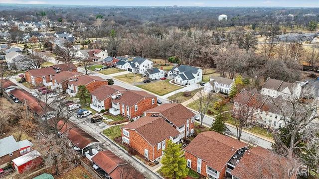 522 Nirk Avenue I, Kirkwood, MO 63122