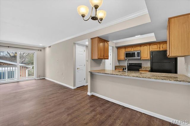 522 Nirk Avenue I, Kirkwood, MO 63122