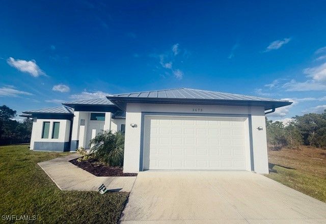 3673 62nd AVE NE, Naples, FL 34120