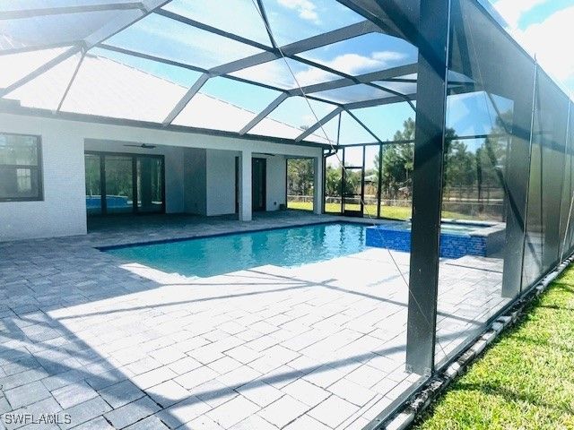 3673 62nd AVE NE, Naples, FL 34120