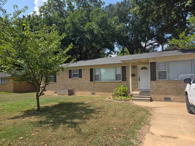 2106 Independence Avenue, Conway, AR 72034